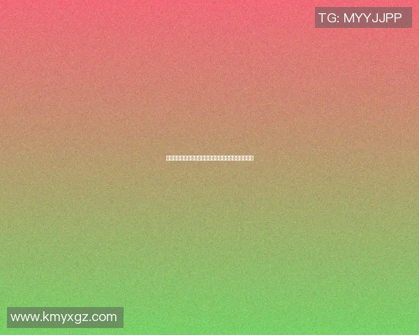 足球明星重返校园与恩师重聚感慨万千共同回忆青春岁月